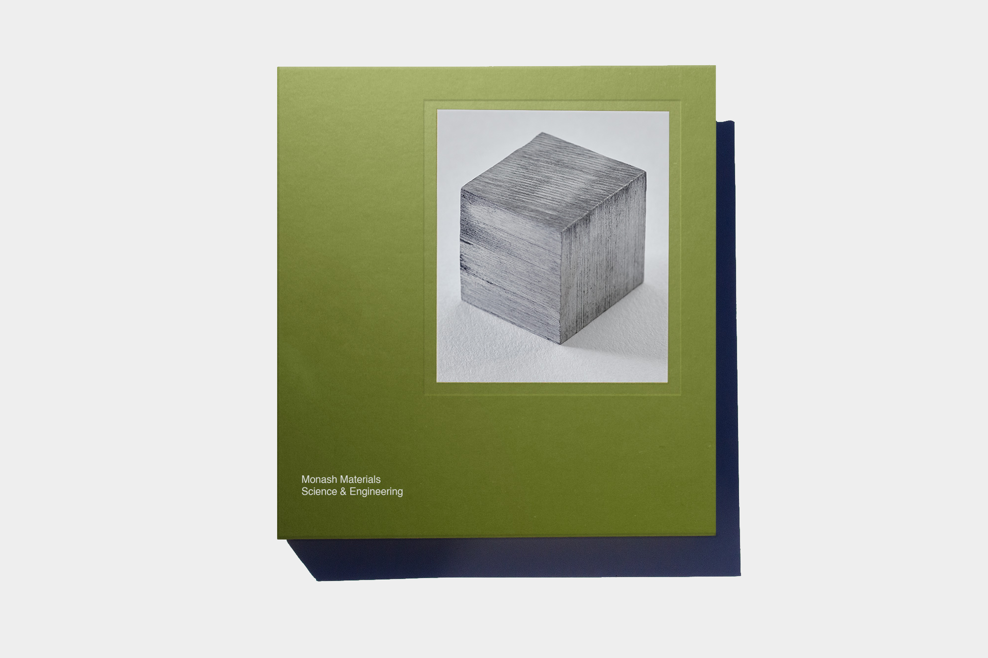 Design&pack Pb Monash Science&engineering Cover Bridseye